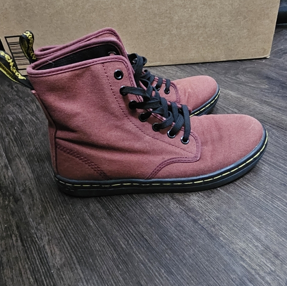 Dr. Martens shoreditch - Picture 4 of 6